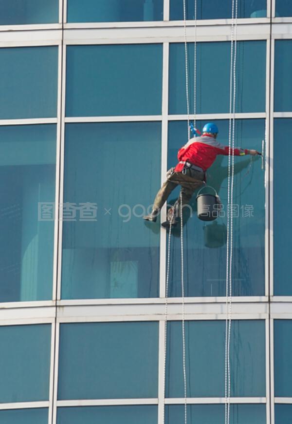 攀岩者-窗户清洁剂